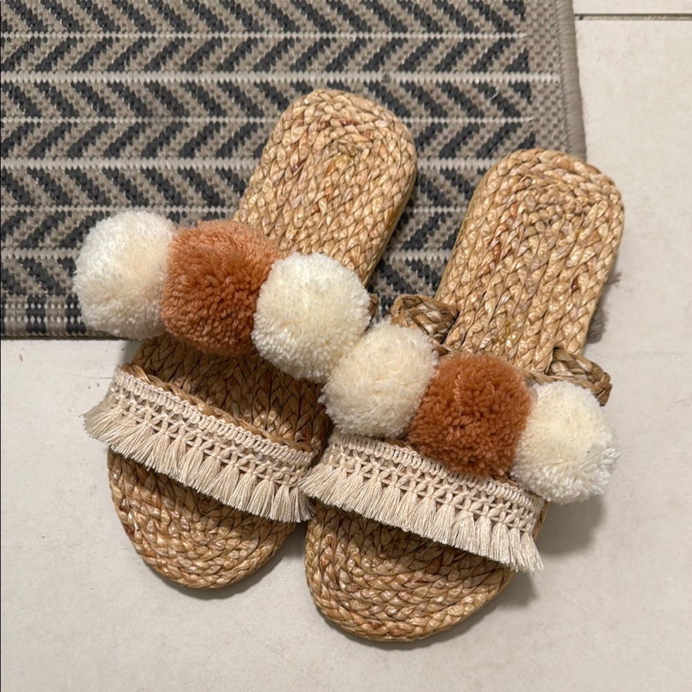 Woven Sandals with Pom Poms